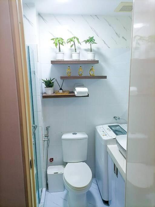 Cozy Studio Unit At Sun Residences Quezon City Exterior foto
